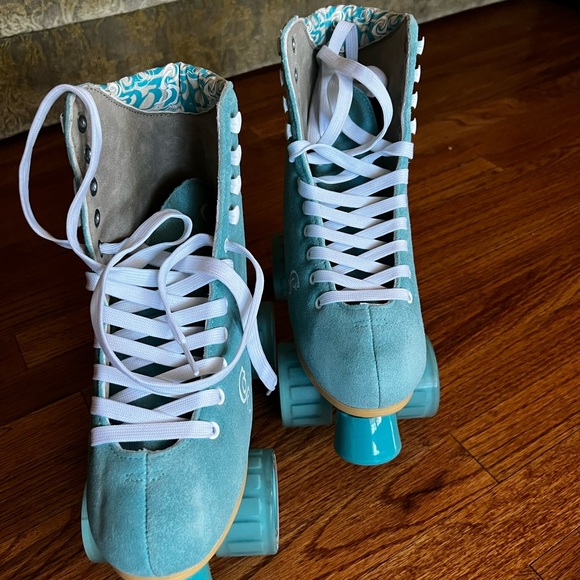 Candi Girl Carlin Roller Skates size 7 - Picture 10 of 16